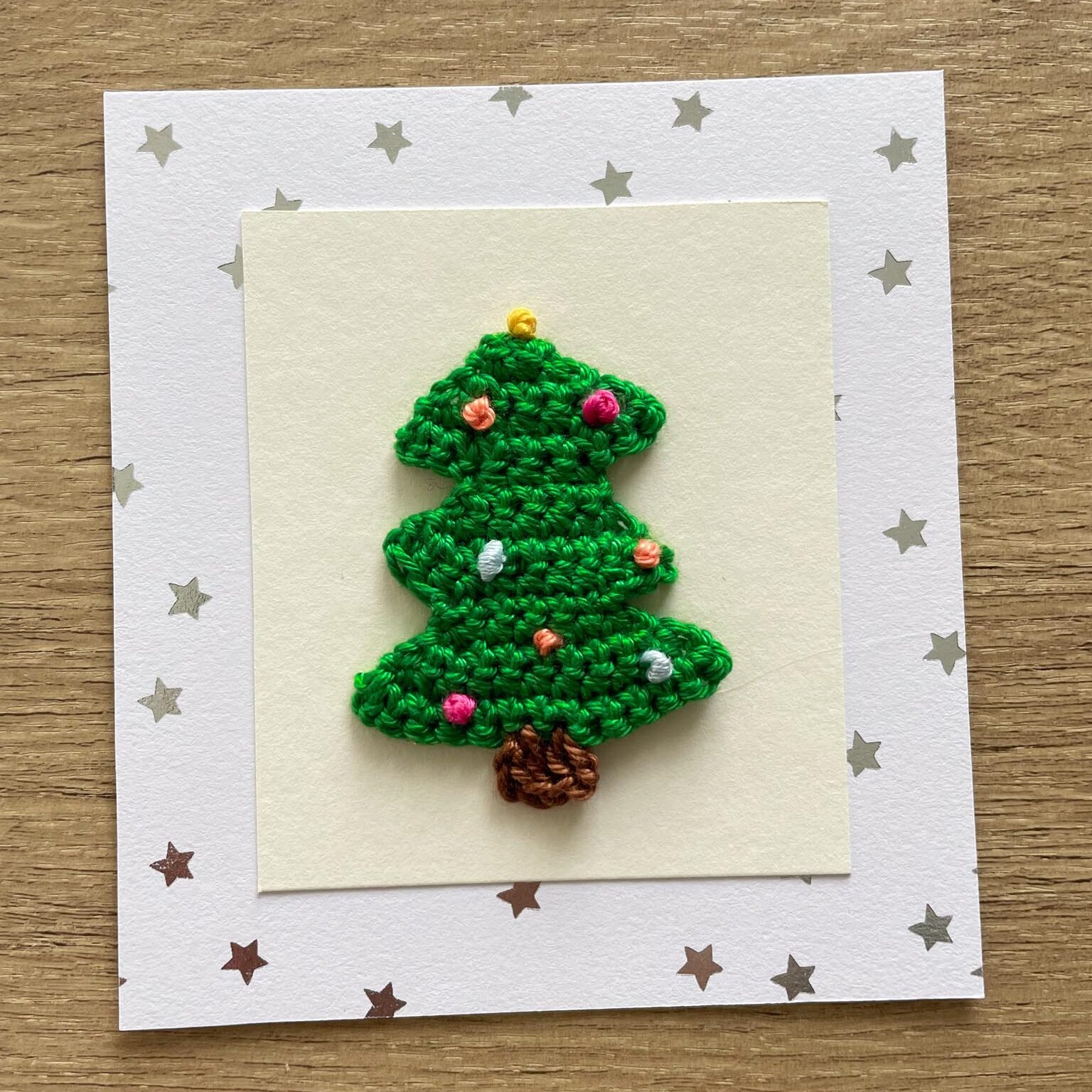 Christmas Card with Santa Hat Crochet Pattern- free pattern and video ...