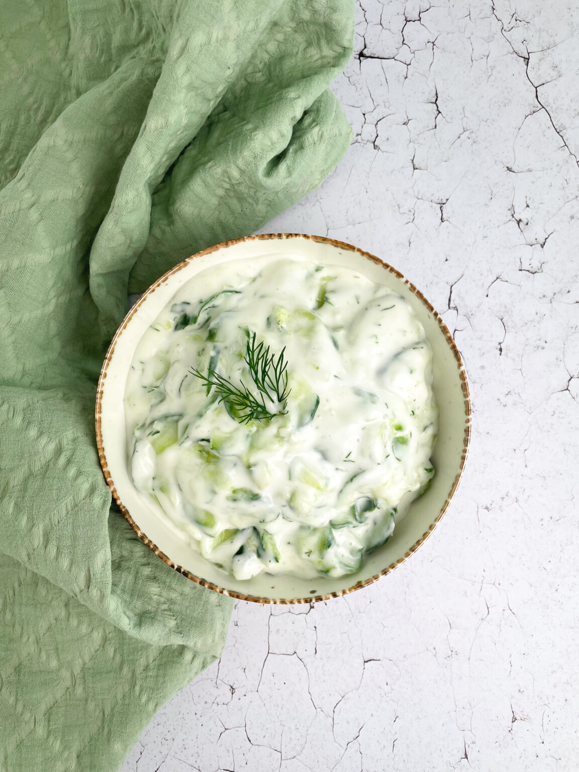 Easy Homemade Aioli Recipe without Egg (Vegan) by linaelisabeth