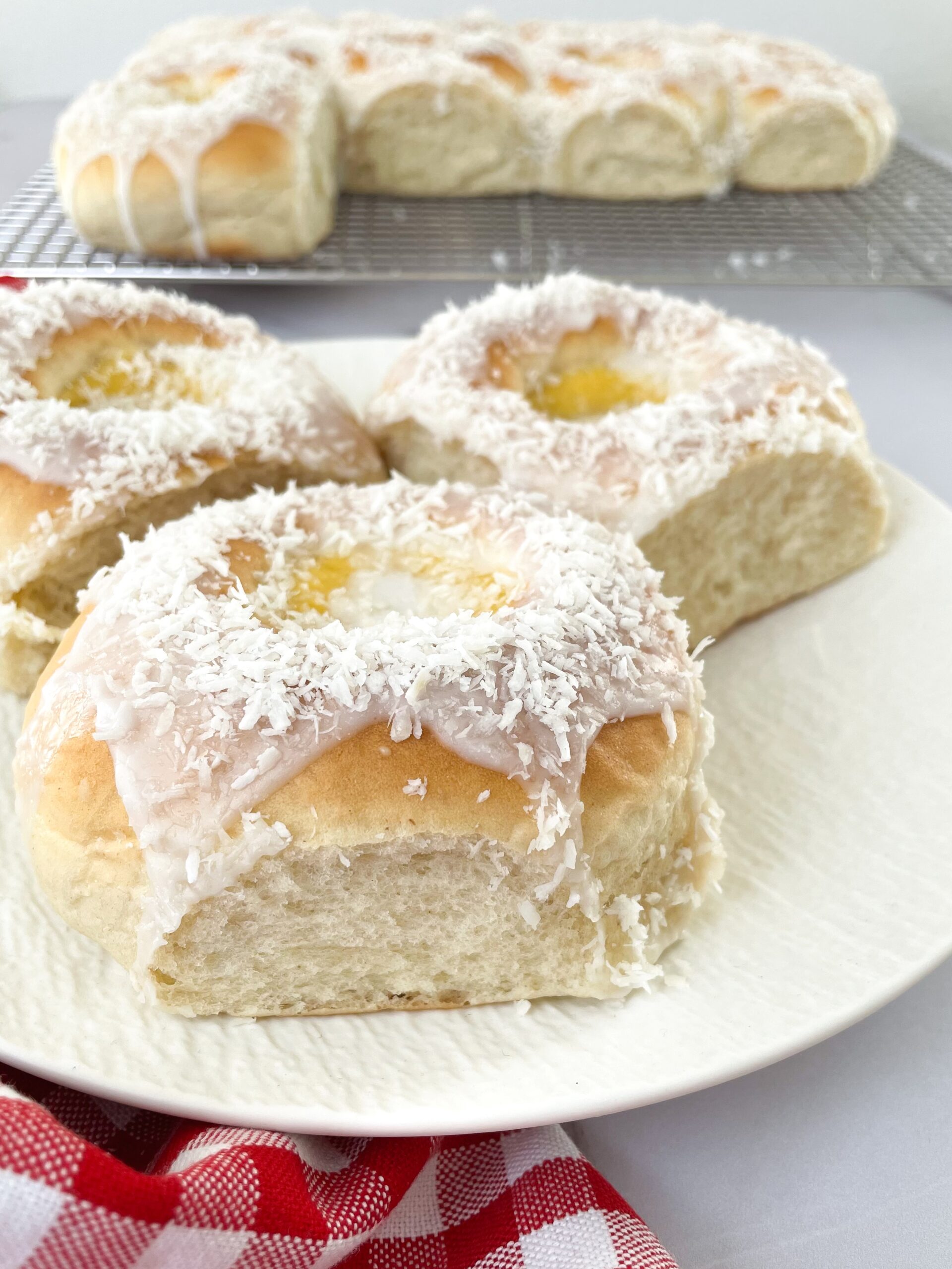 fluffy-vanilla-buns-recipe