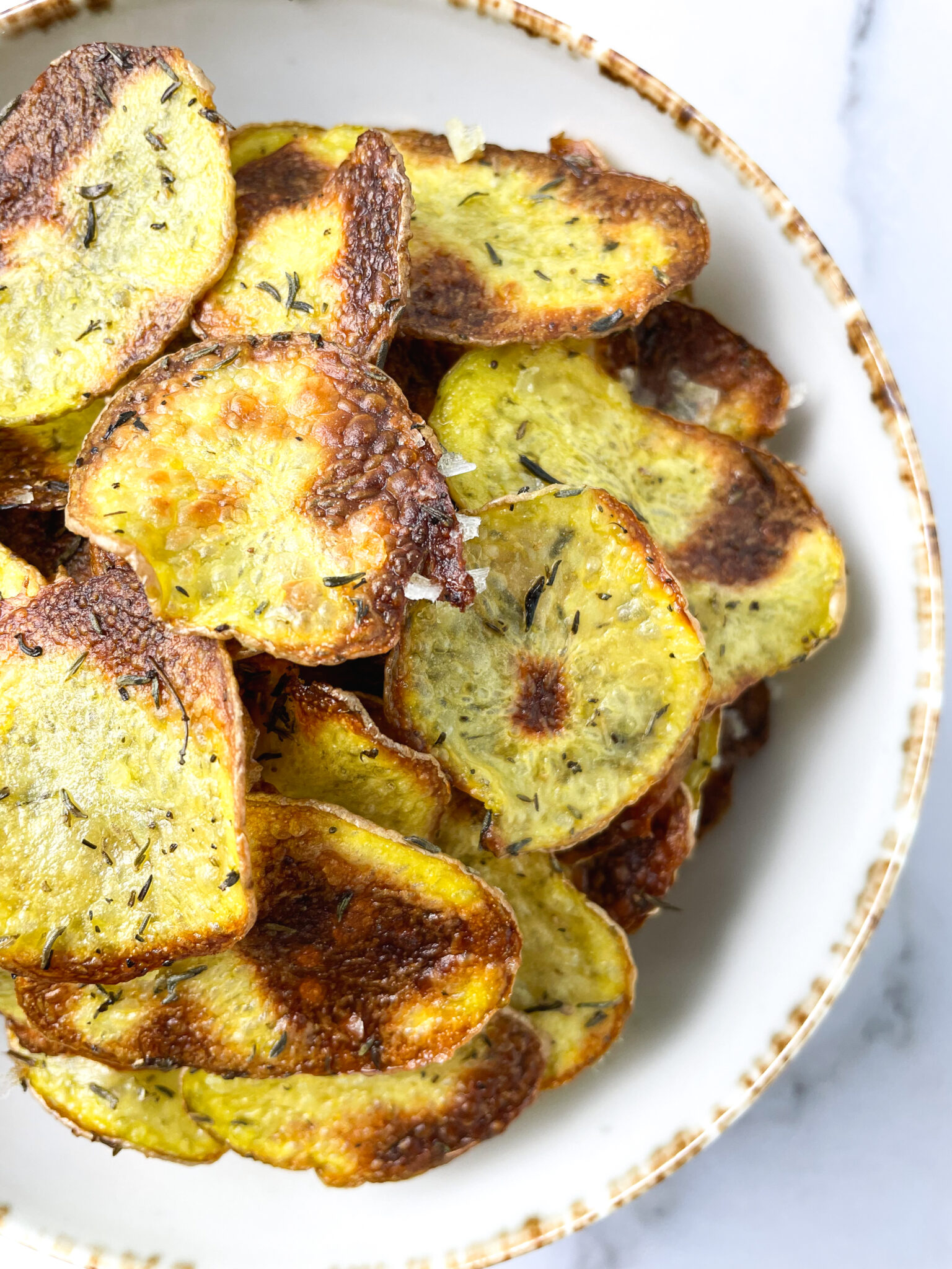 Easy And Cripy Oven Baked Potato Chips - By Linaelisabeth